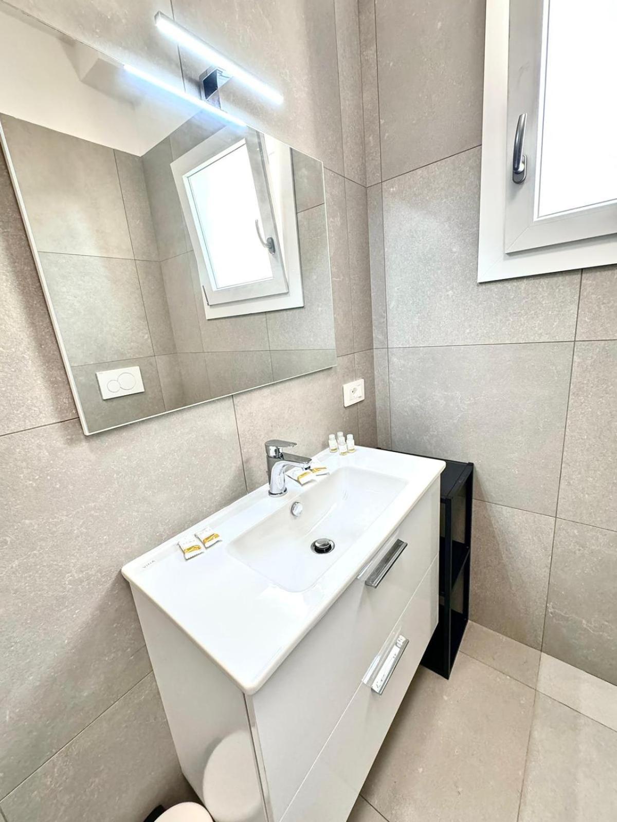 Suites Dreams Fiumicino Mare Екстер'єр фото