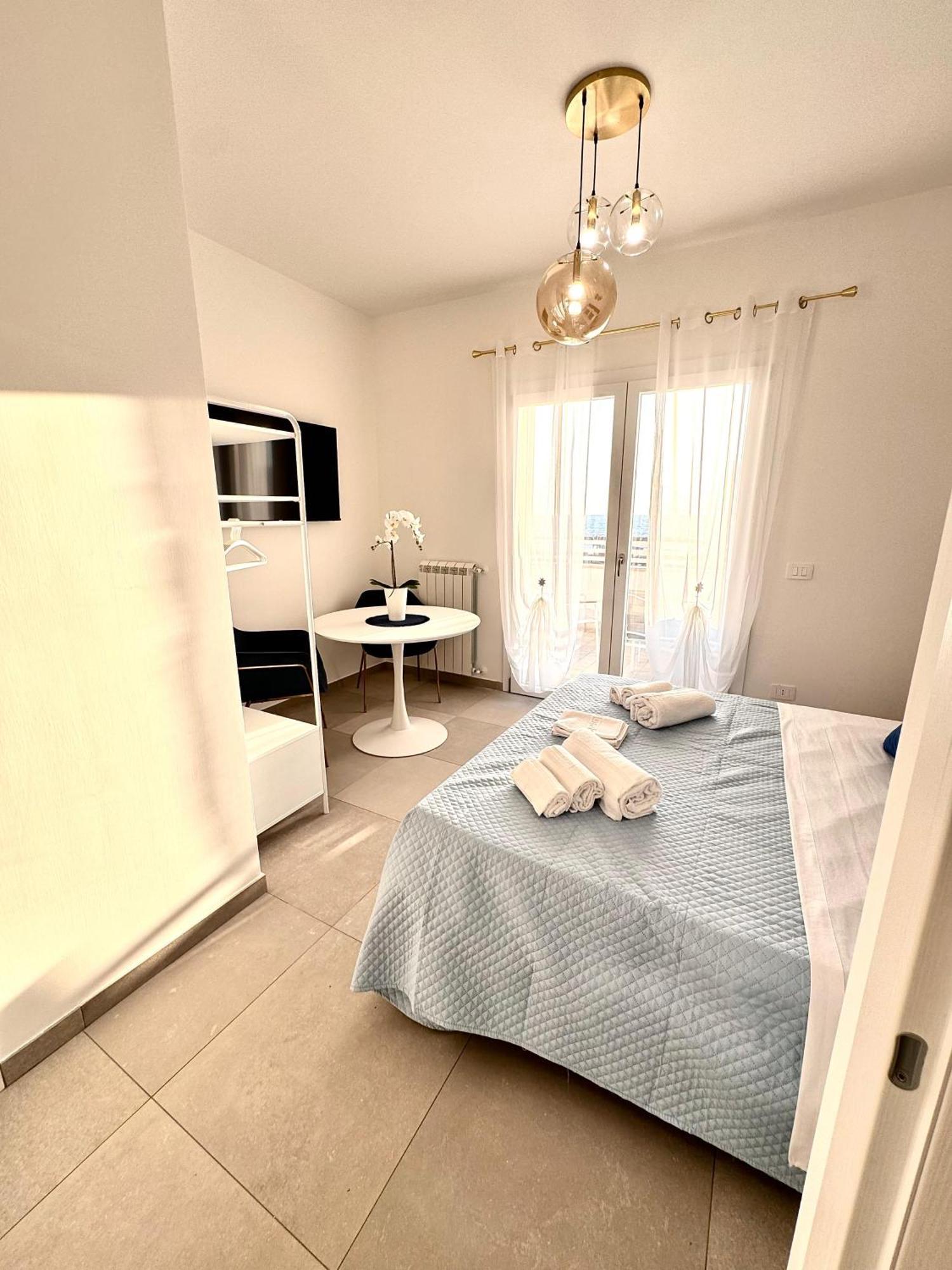 Suites Dreams Fiumicino Mare Екстер'єр фото
